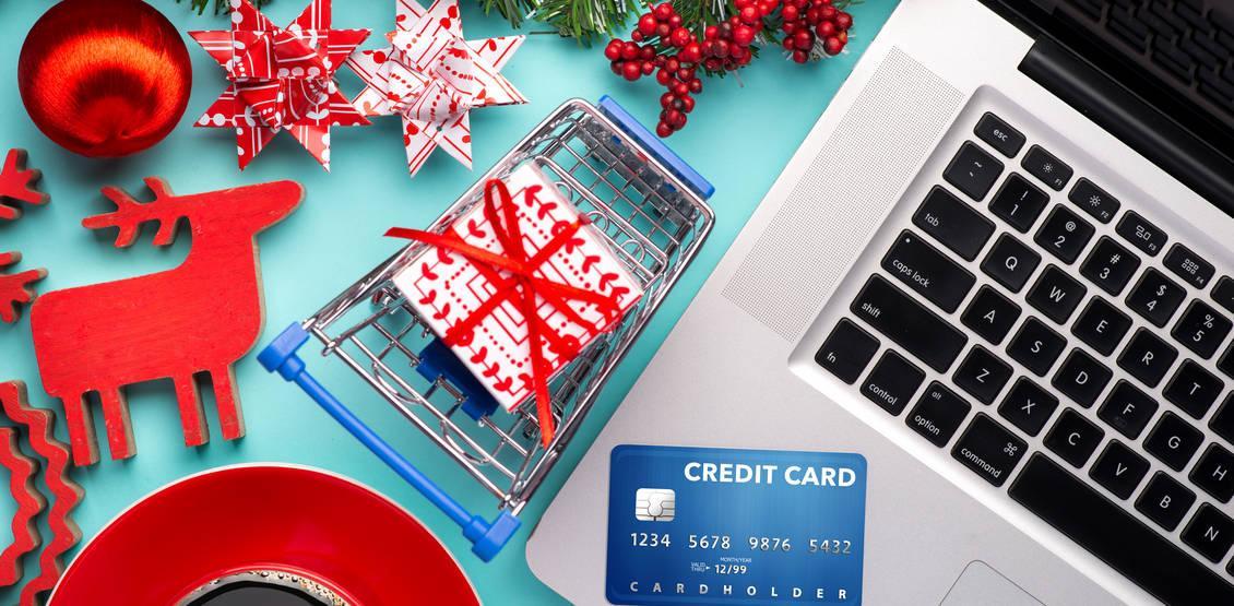 Shopping online with credit card